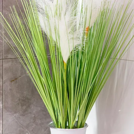 شقة Modern With Private Garden By Renters Prestige مينزفوجة