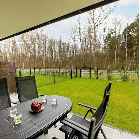 Modern With Private Garden By Renters Prestige