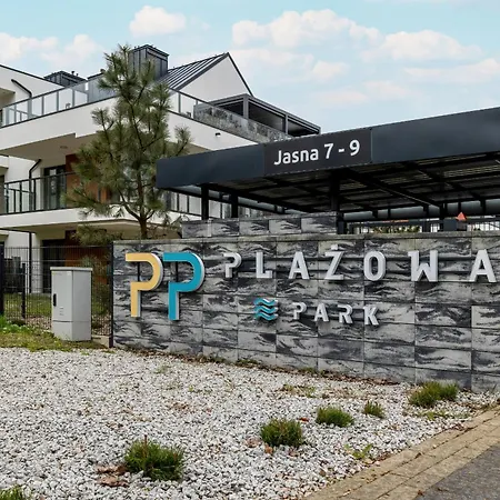 Apartment Modern With Private Garden By Renters Prestige *