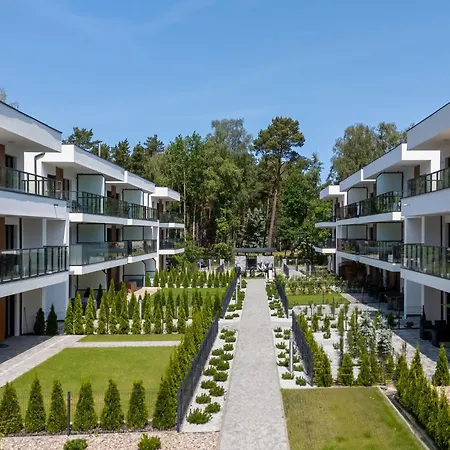 Modern With Private Garden By Renters Prestige