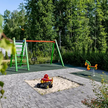 Modern With Private Garden By Renters Prestige Międzywodzie